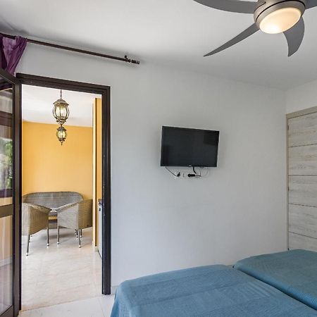 פלאייה דה לאס אמריקס Amazing 3 Bedroom Apartment On The First Line Of The Best Las Americas Beach, Air Conditioner And Terrace Ocean View מראה חיצוני תמונה